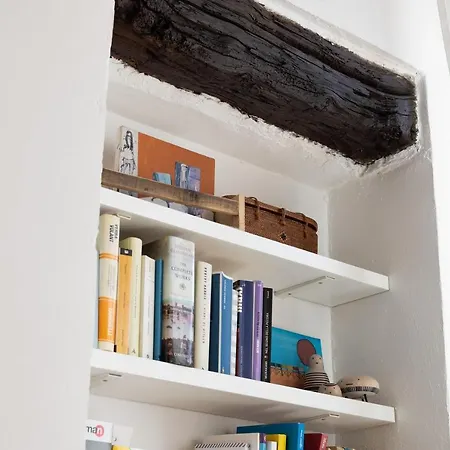 Casanina - The House Of Travelers Apartment Como