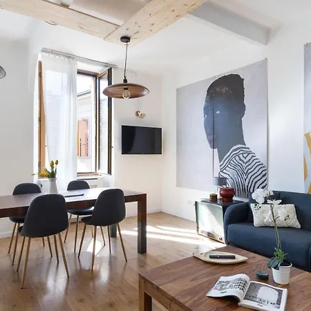 Apartment Casanina - The House Of Travelers