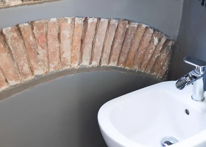 Casanina - The House Of Travelers * Como