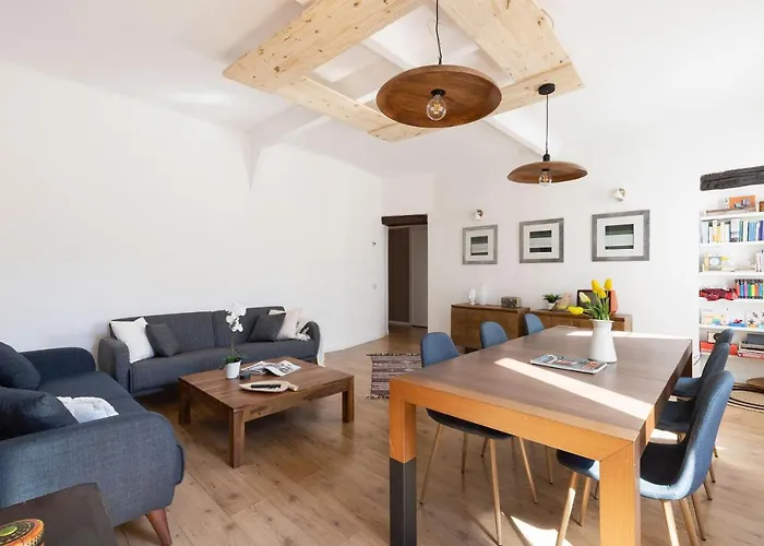 Casanina - The House Of Travelers Daire Como