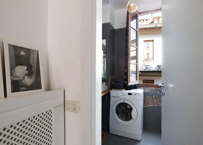 Casanina - The House Of Travelers Daire Como