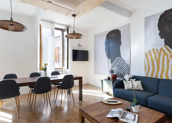 Daire Casanina - The House Of Travelers