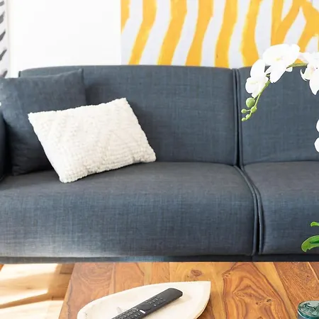 Casanina - The House Of Travelers * קומו